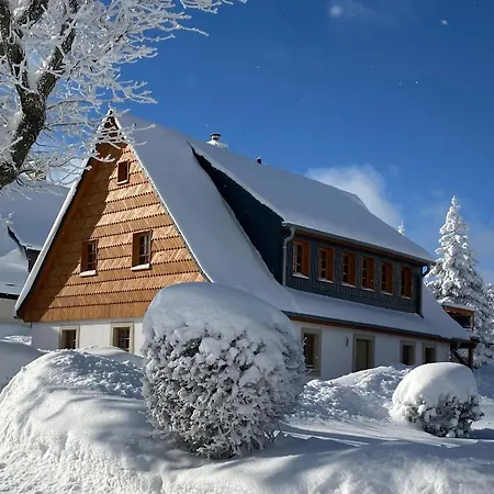 Erzgebirgshaus Zirbenliebe * Altenberg