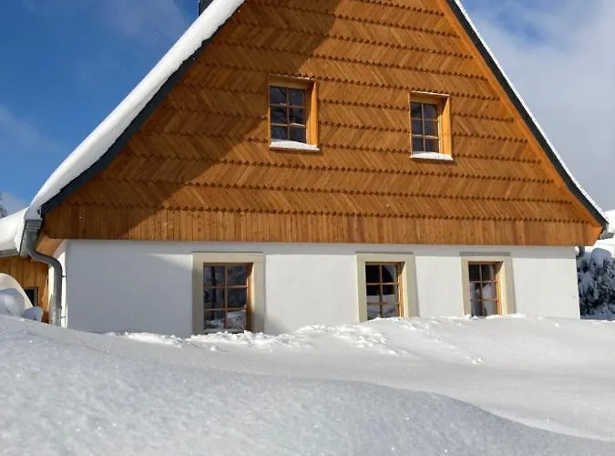 Erzgebirgshaus Zirbenliebe *